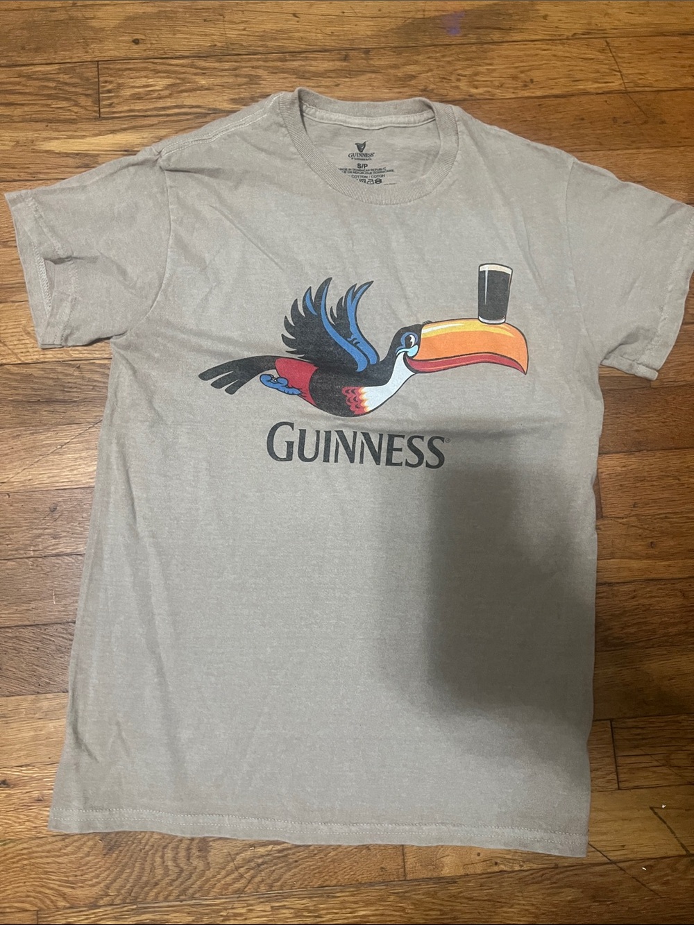 Guinness Toucan Logo Short Sleeve Tee - Gray